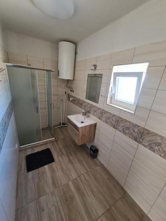 A GRUND APARTMAN BALATONSZABADI F RD TELEP Magyarorsz g HUF